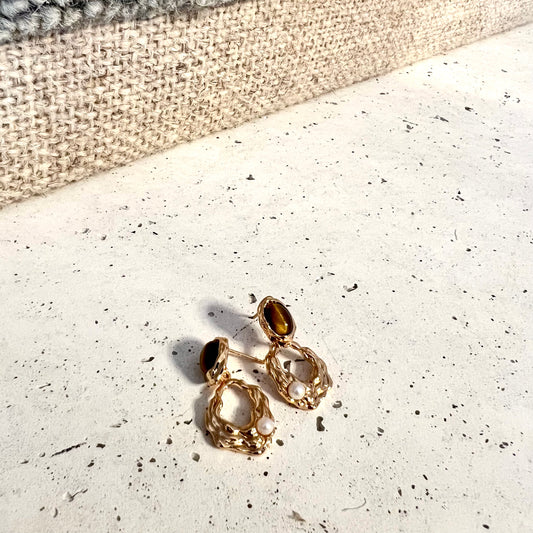 Rocky Tiger Eye